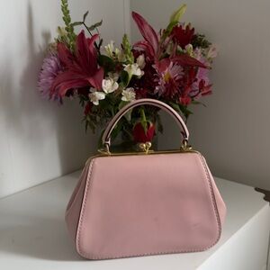 Elegant Pink Structured Top-Handle Satchel with Gold Hardware